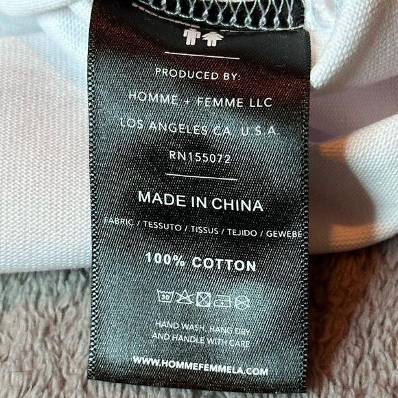 NWTs HOMME + FEMME Steve Wilson Western KY Tornado Relief Size Medium - Picture 4 of 6